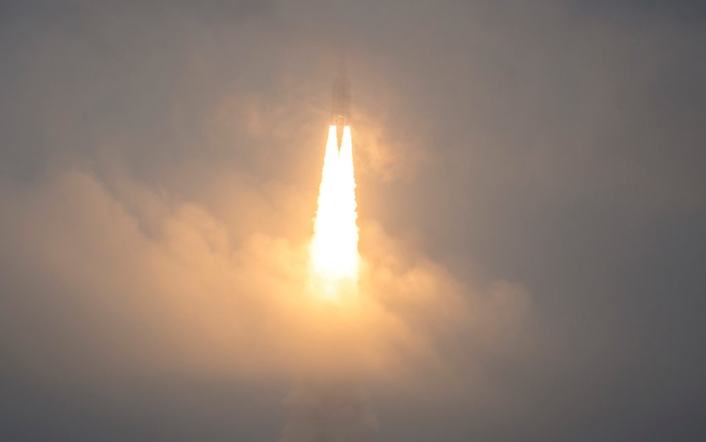 James Webb-teleskopet skjuts upp.